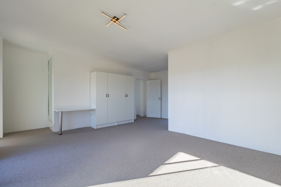To Let 6 Bedroom Property for Rent in Harkerville A H Western Cape